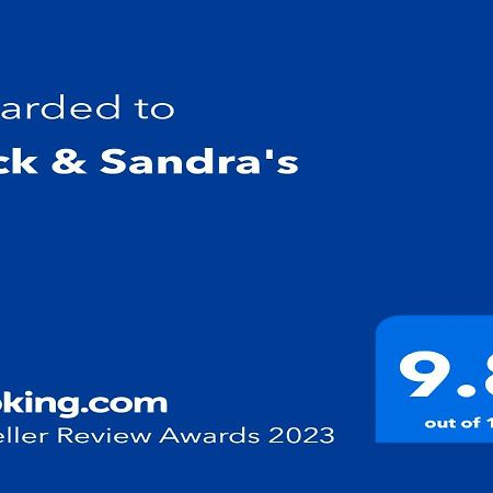 Nick & Sandra'S Slane Exterior photo